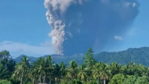 Tragedy in North Maluku: Fatalities Reported and Hikers Missing After Mount Dukono Eruption